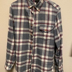JCrew slim fit plaid flannel button up shirt. Size small